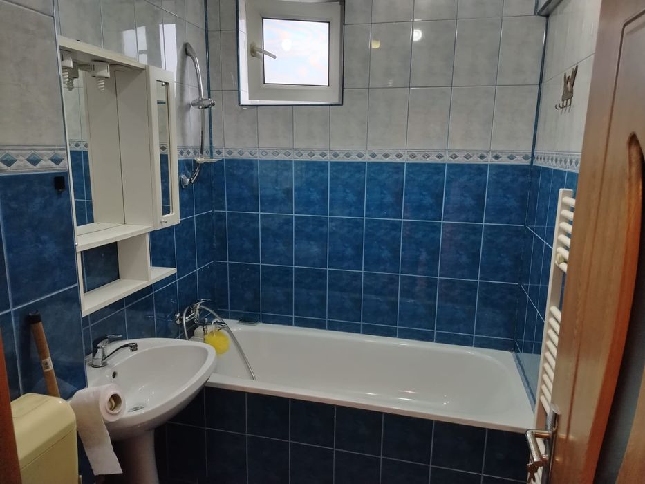 Apartament de inchiriat