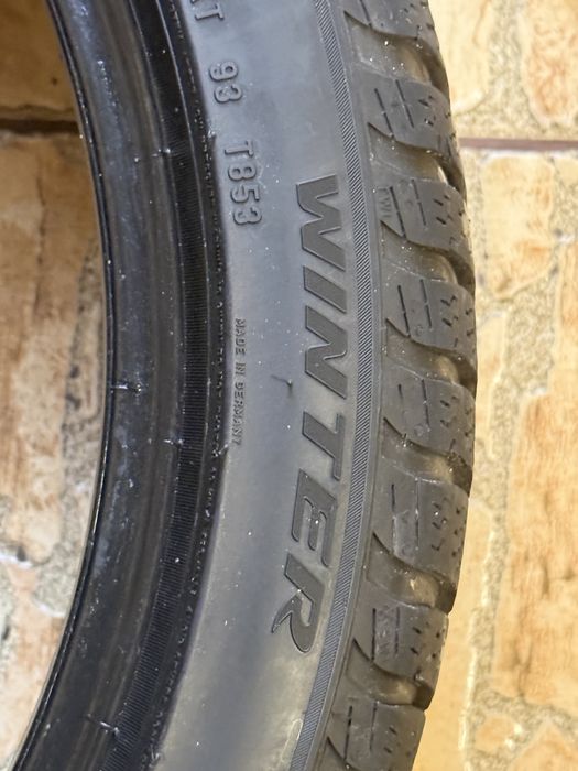 Anvelopa de iarna 245/40/19