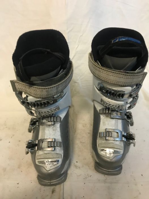 Clapari ski schi Nordica Cruise 65 marime EUR:37.5 Mondo:23.5 275mm