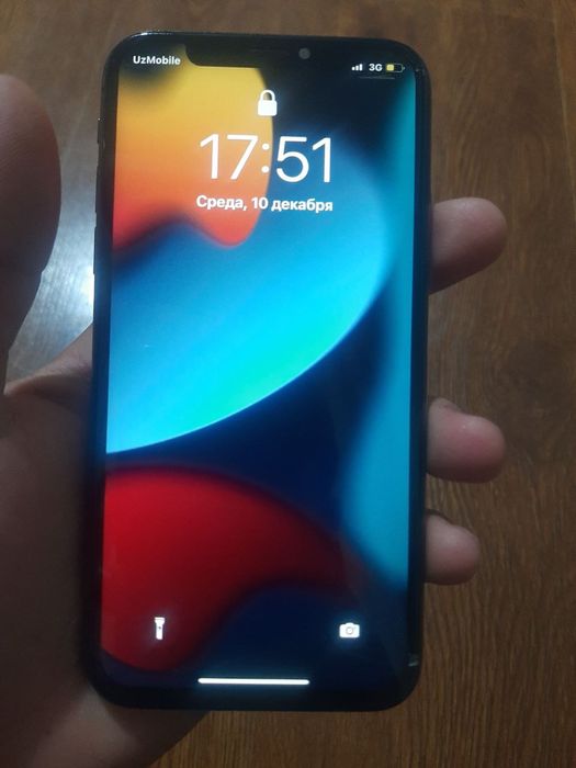 Iphone x sotiladi realni oladiganlar telefon qilsin