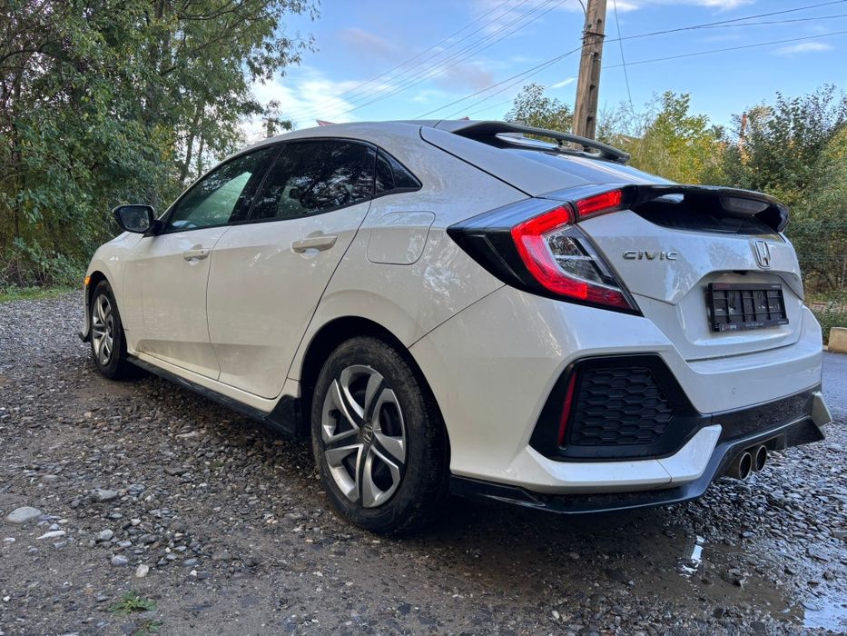 Honda Civic X  Sport 2019 ușor avariat