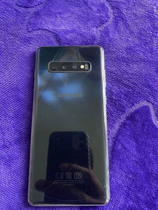Samsung S10+ ofitsialniy(Vetnam)