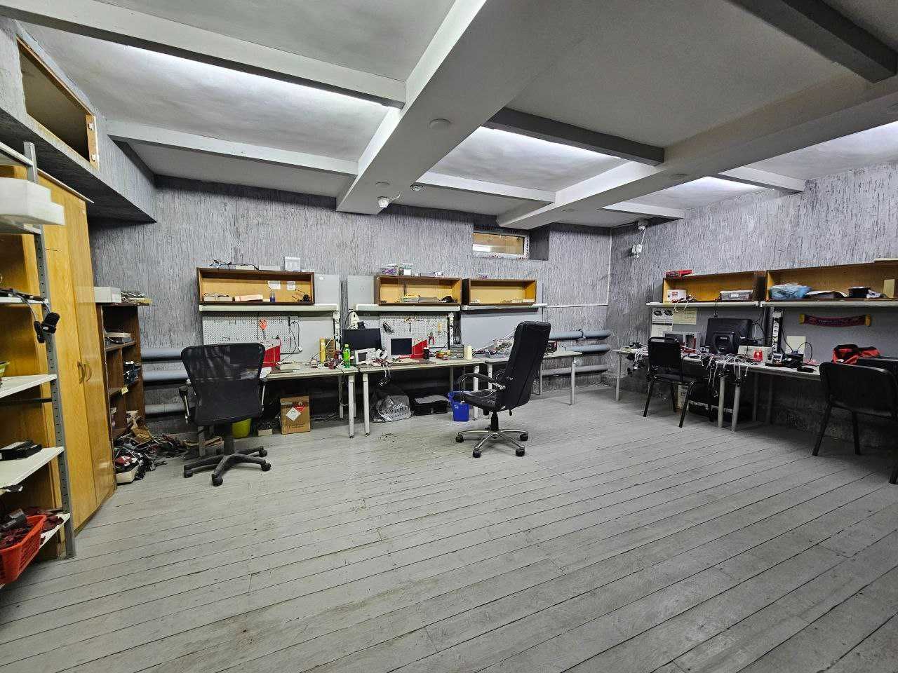 Продам готовый офис Ю/Абад, Телевышка, 57 м2, высокополочка
