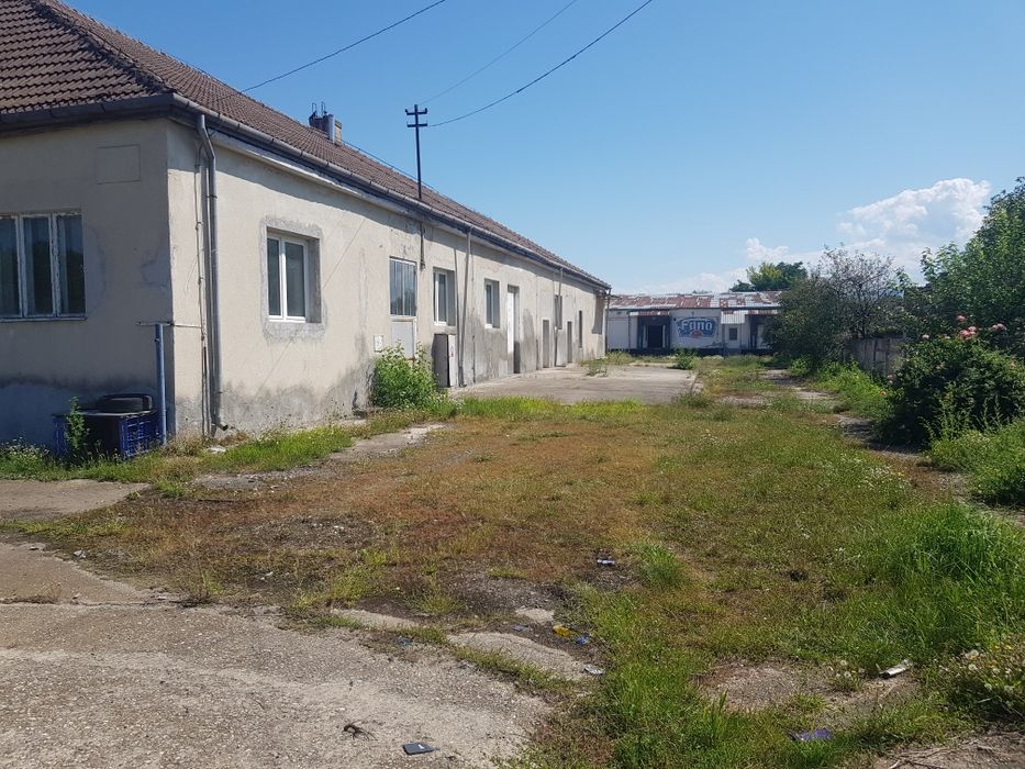 Vînd proprietate în Calan (oraș vechi)