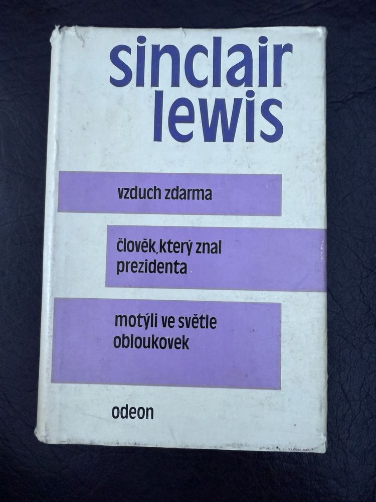26 книги чешка ретро литература (плюс 3 български книги)