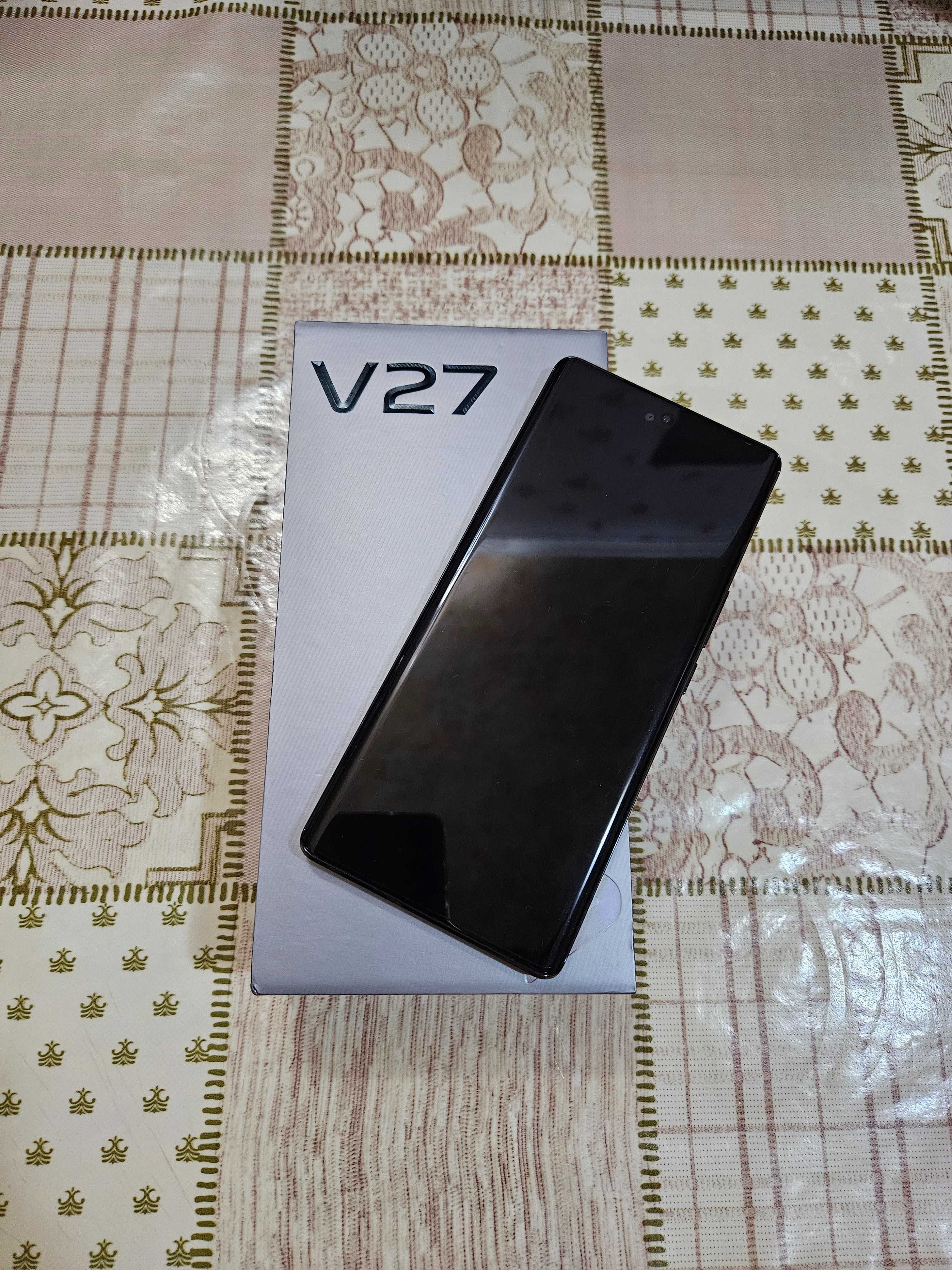 Продается Vivo V27 12/256