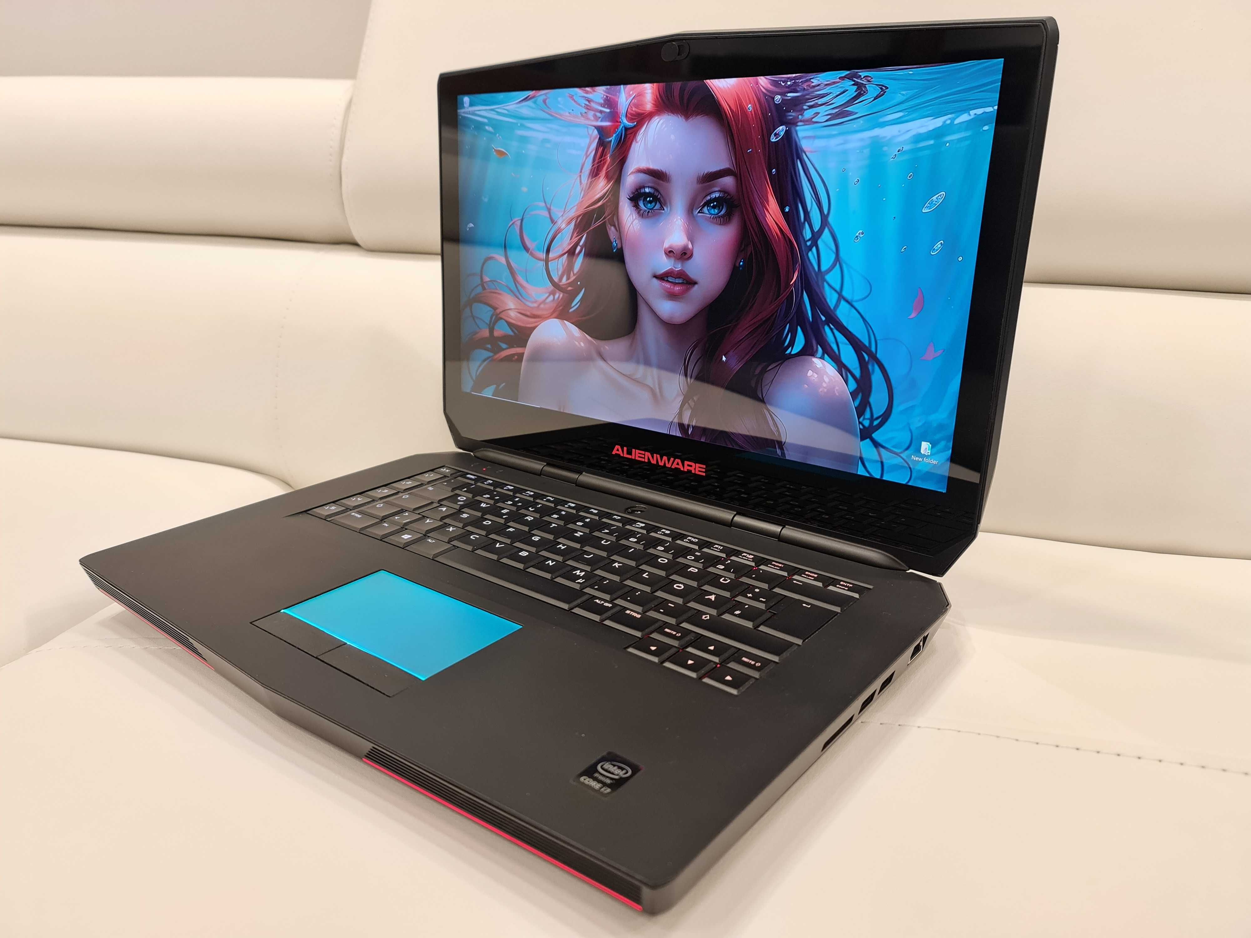 Laptop gaming ALIENWARE  ,intel core i7 , video 6 GB  , 4K touchscreen