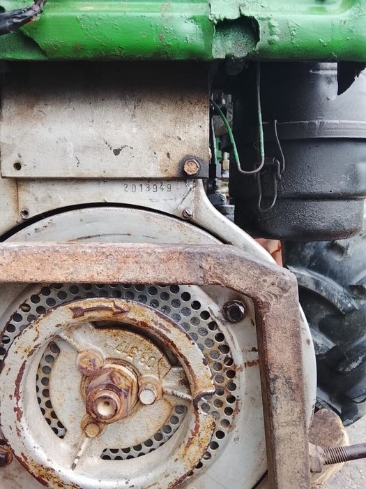 Vând motocultor diesel