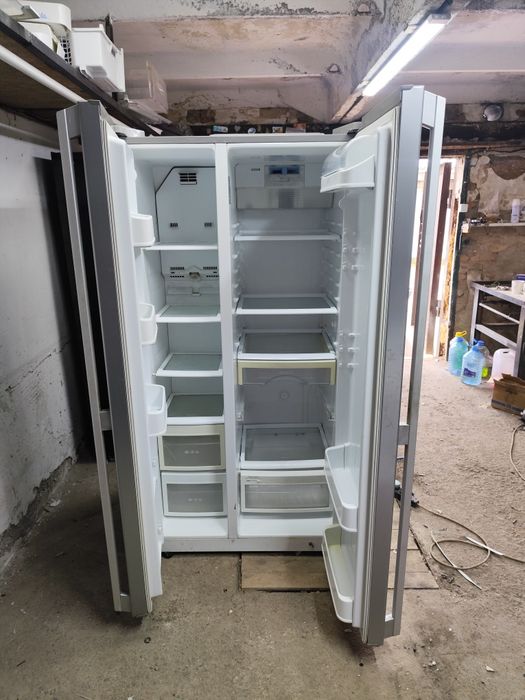 Продам холодильник байсайд