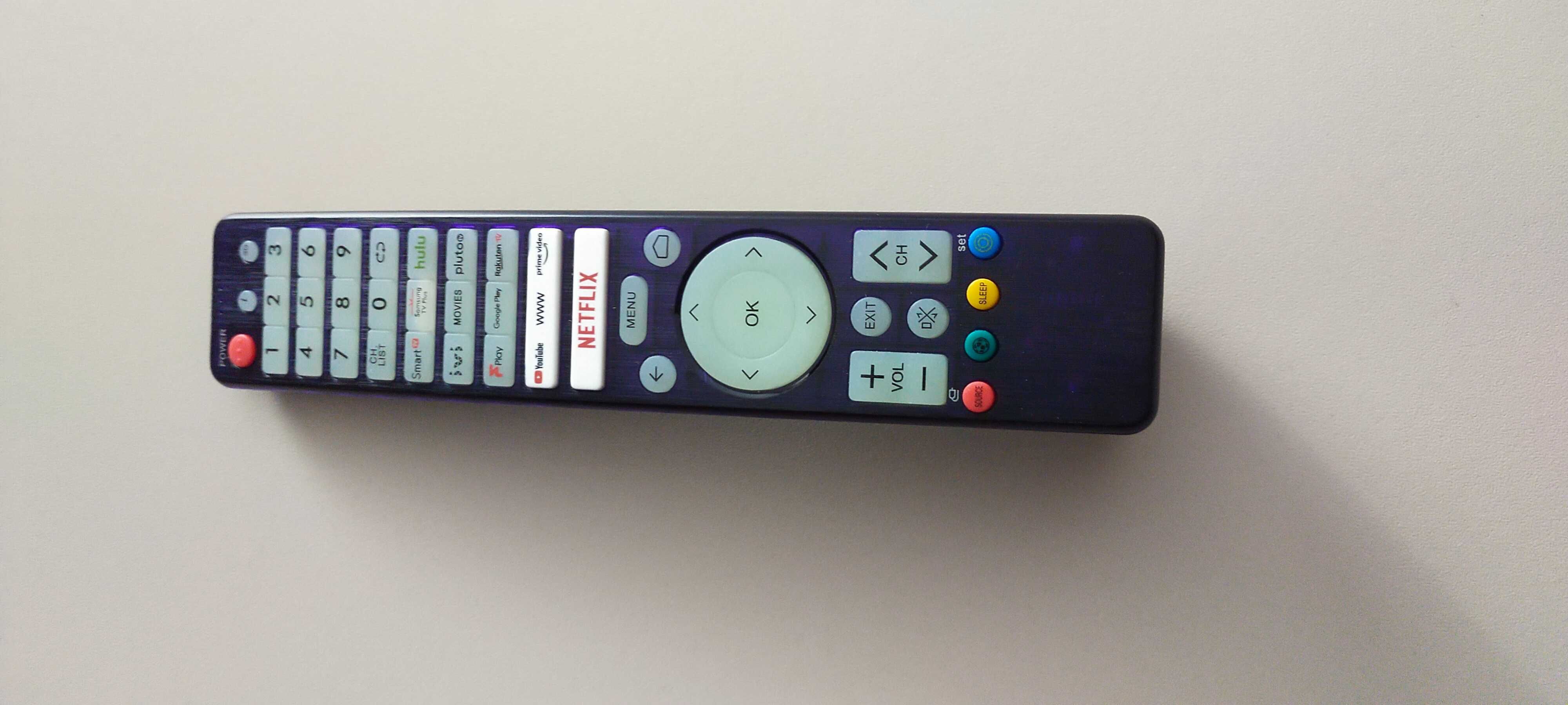 Telecomanda TV universala cu butoane fosforescente