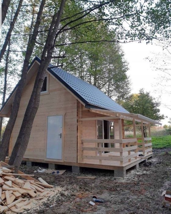 Vând și fac case  orce modele dorește clientul  etc