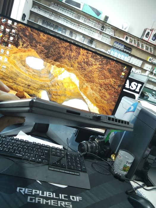 ASUS Vivobook Pro 15 (Q533MJ)