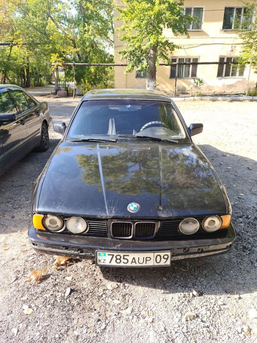 БМВ е34 1990 года