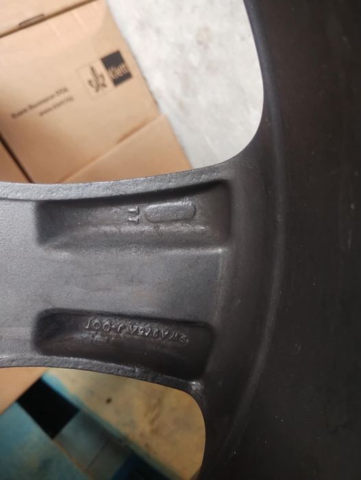 Гуми с джанти за хонда и др японски автомобили 255/50/19