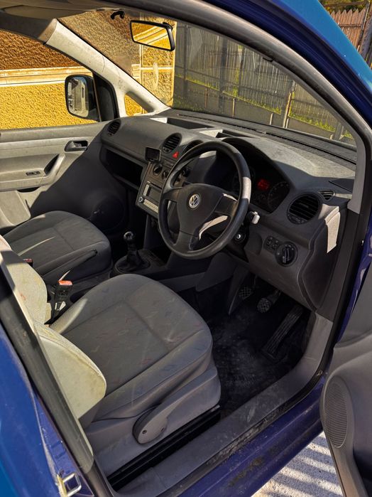 vw Caddy pentru piese