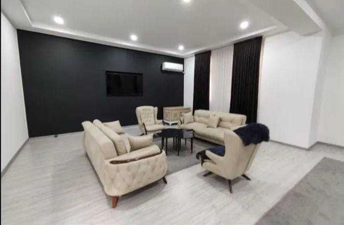 ул.Нукус (Катта Мирабад) | Айбек 11-комнат 9-соток 620 м2 [ДМ-005]