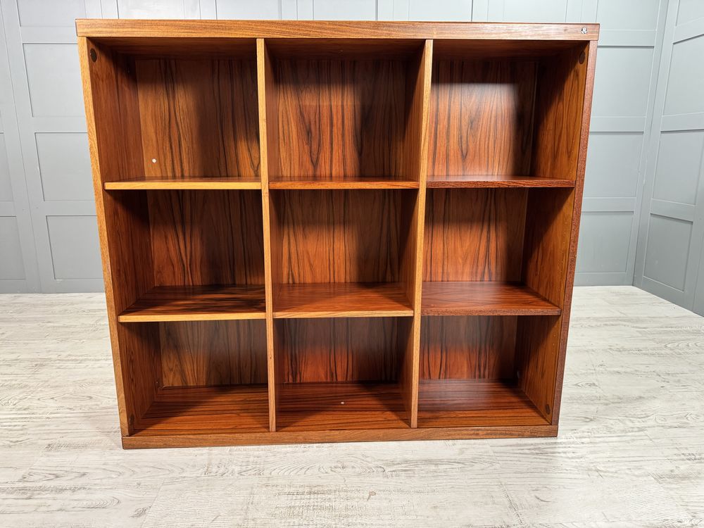 Винтидж библиотека - етажерка Nipu Furniture Д1071