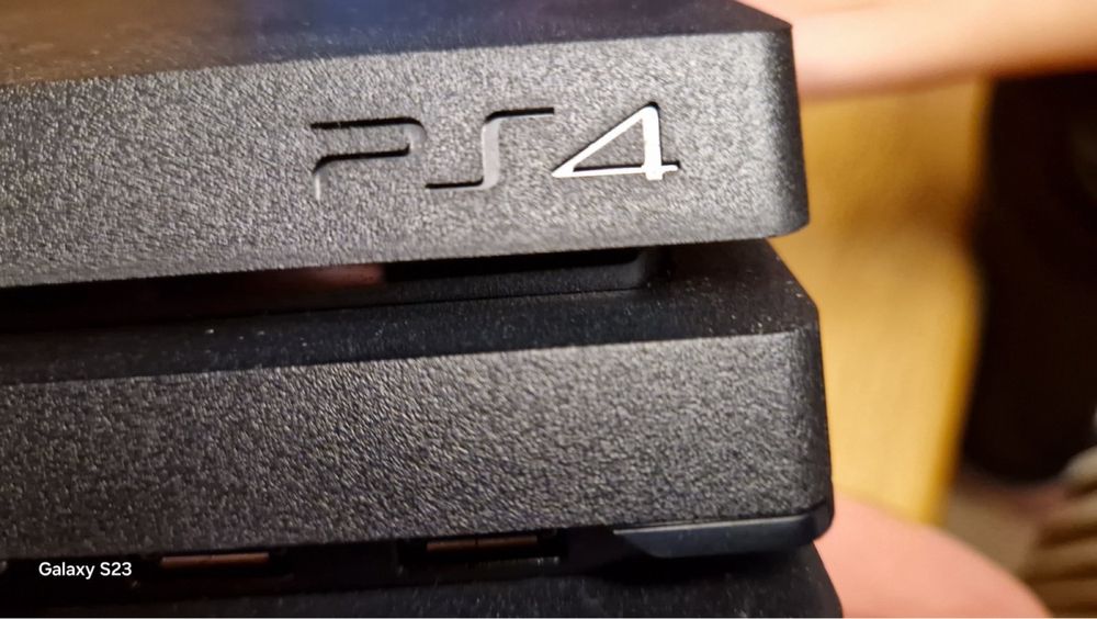 PlayStation 4 Pro 1TB