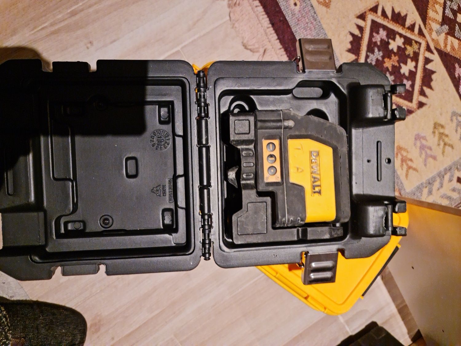 Dewalt  laser  dw0822