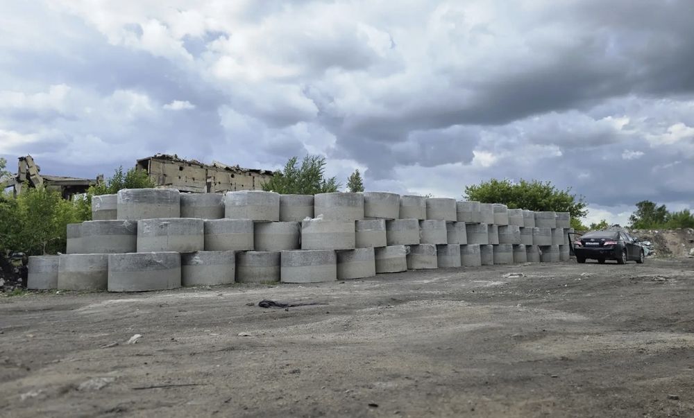 Жби изделия кольца, ПЛИТЫ