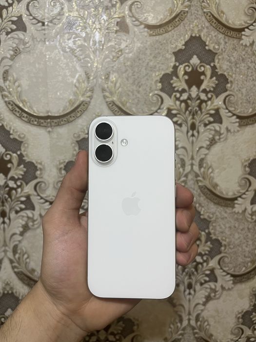 Iphone 16 (128gb) на гарантии