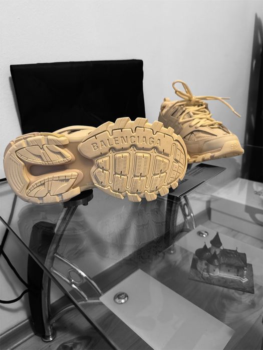 Balenciaga Track Orice Model & Numar