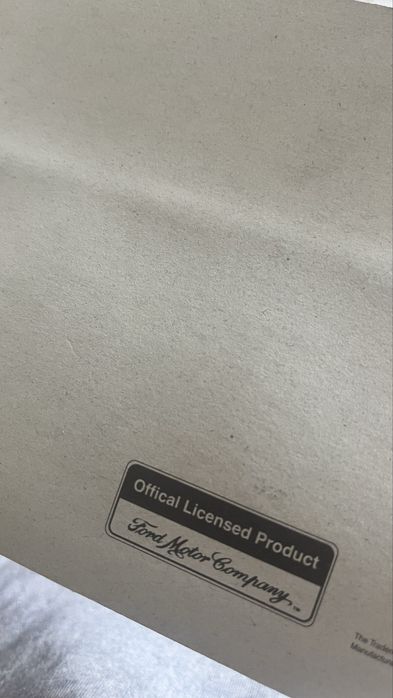 Рекламни Камиончета с бира,кола,вода размер 1:87