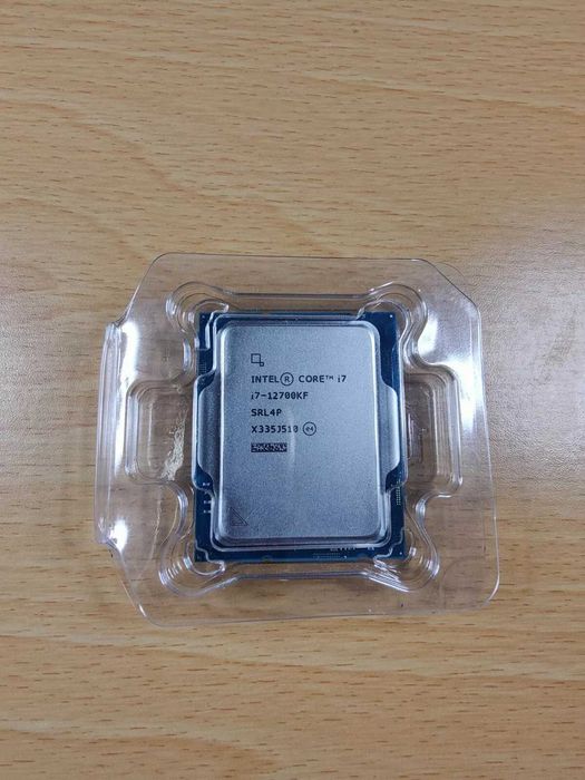 MSI MAG B760 TOMAHAWK WIFI DDR5 +  Intel i7-12700KF, 12 Cores 5.0GHz