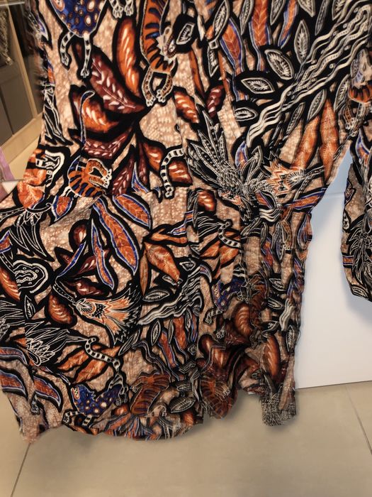 Salopeta H&M, noua fara eticheta, mar. 44