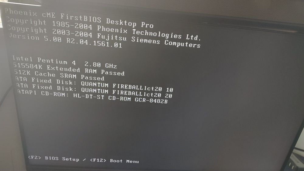 Kit retro Pentium 4 2.8 ghz + placa de baza Fujitsu-Siemens D1561