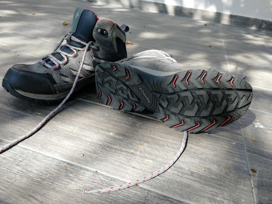 Bocanci impermeabili Columbia Crestwood Mid 40 dama