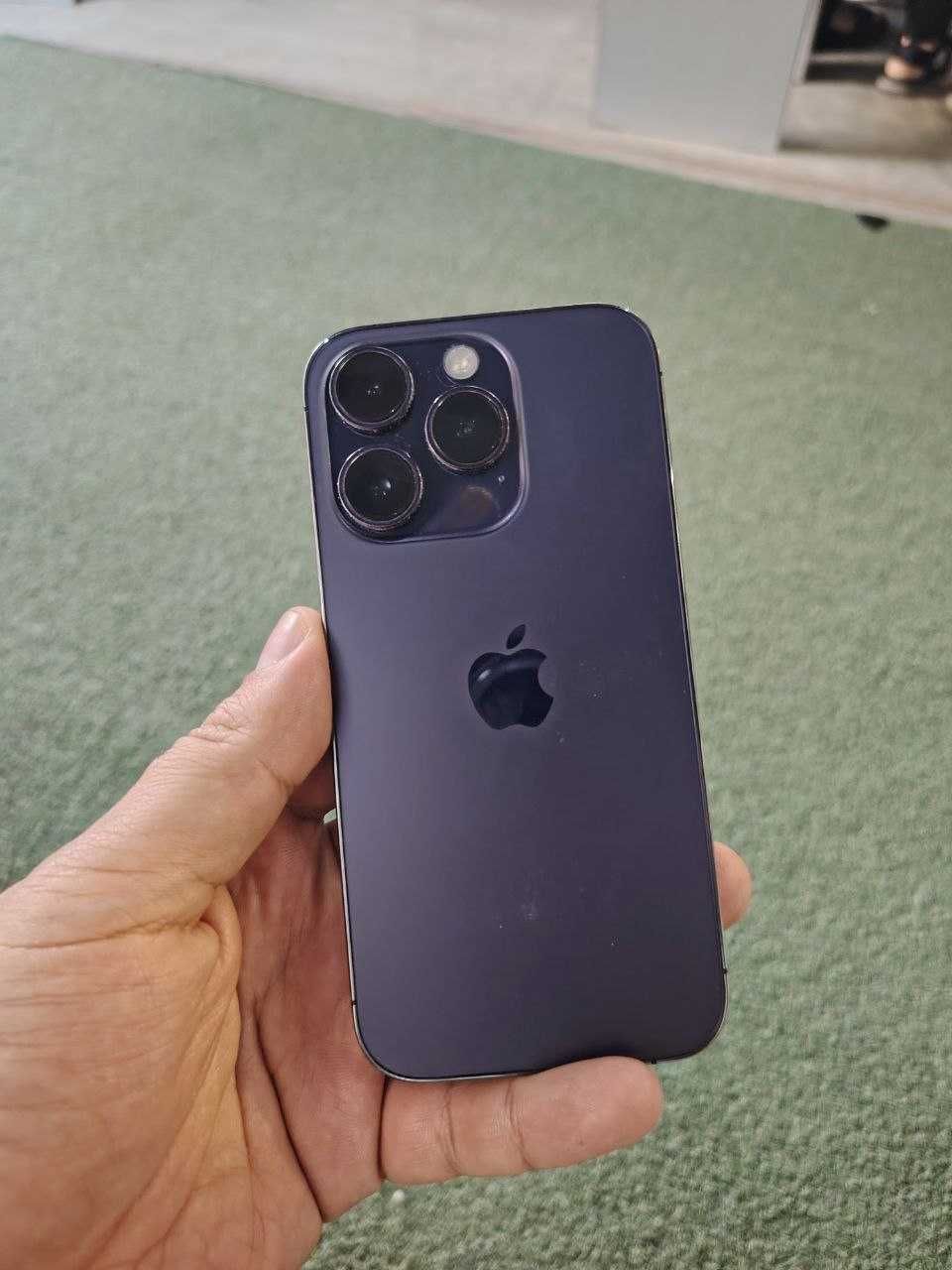 iPhone 14 pro sotiladi srochniy pul zarur