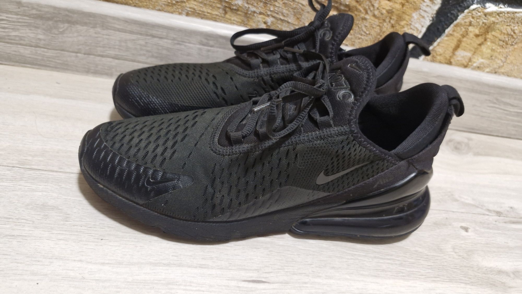 Nike air max 270,номер 42.5,стелка 27см-50лв