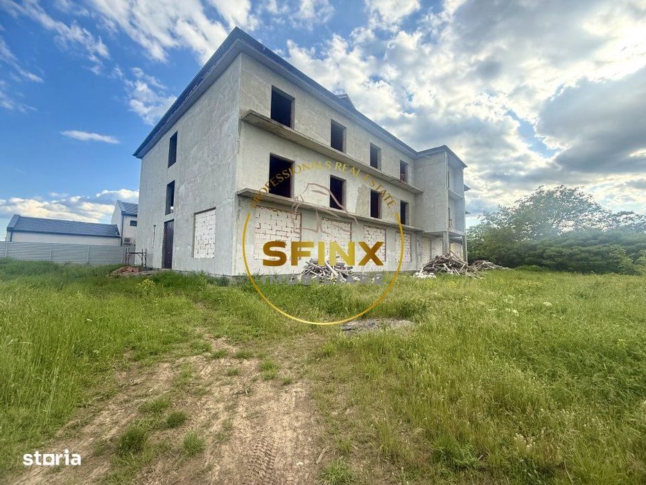 Cladire la rosu 1530 mp - 30 camere, teren 2000 mp Balotesti, azil/cli