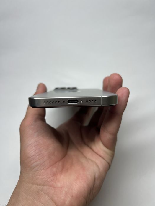 Iphone 15 pro max LLA