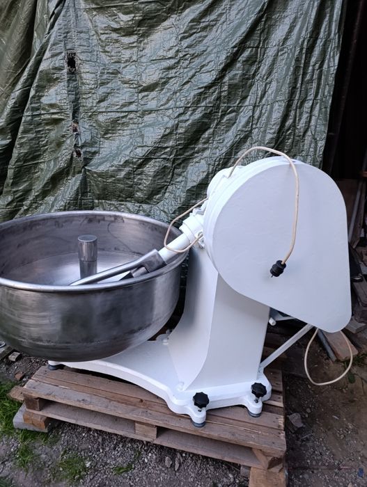 Mand malaxor aluat profesional 20/100 kg faina stare foarte buna