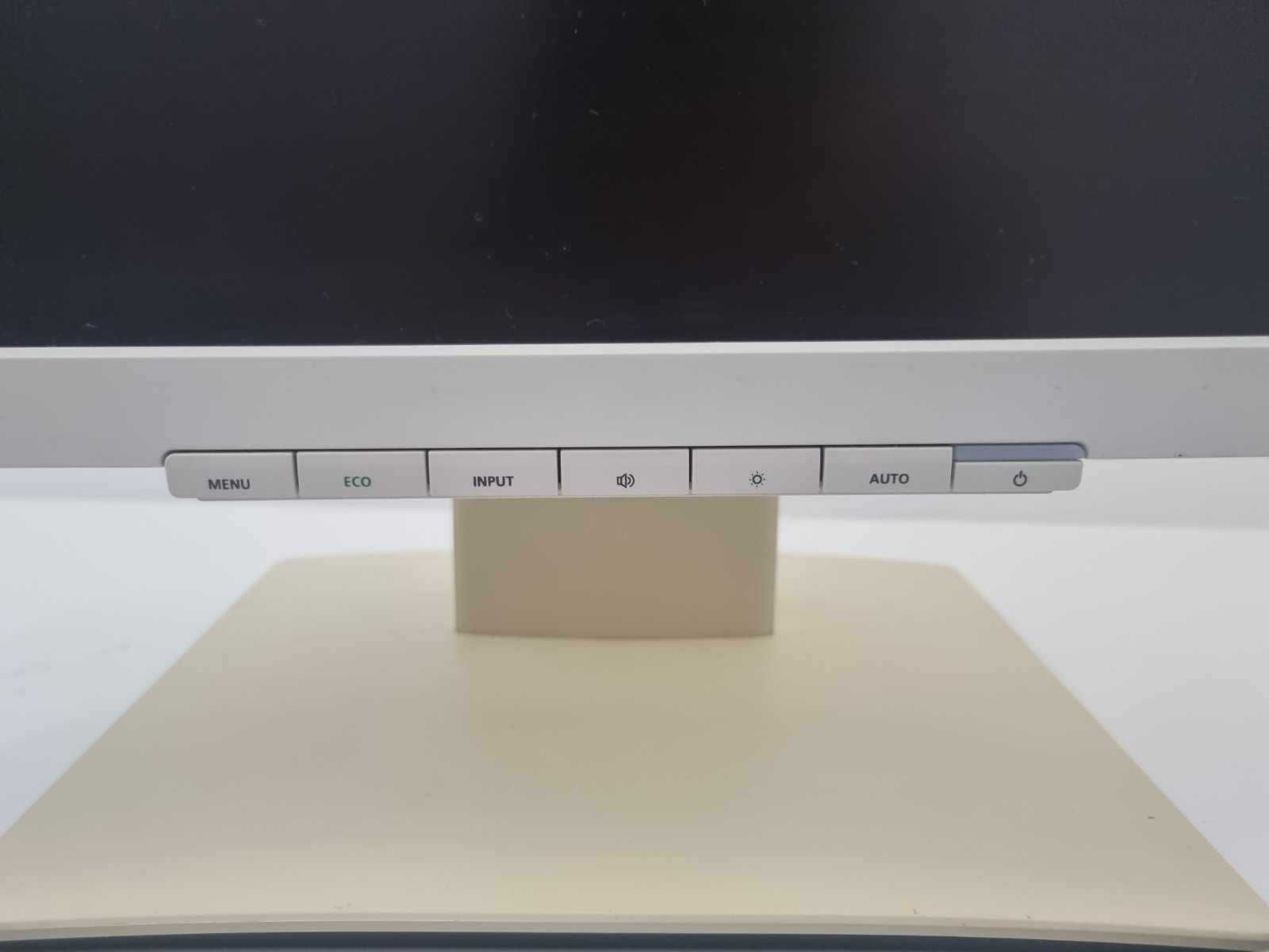 +Гаранция! Монитор 22" Fujitsu B22W-7