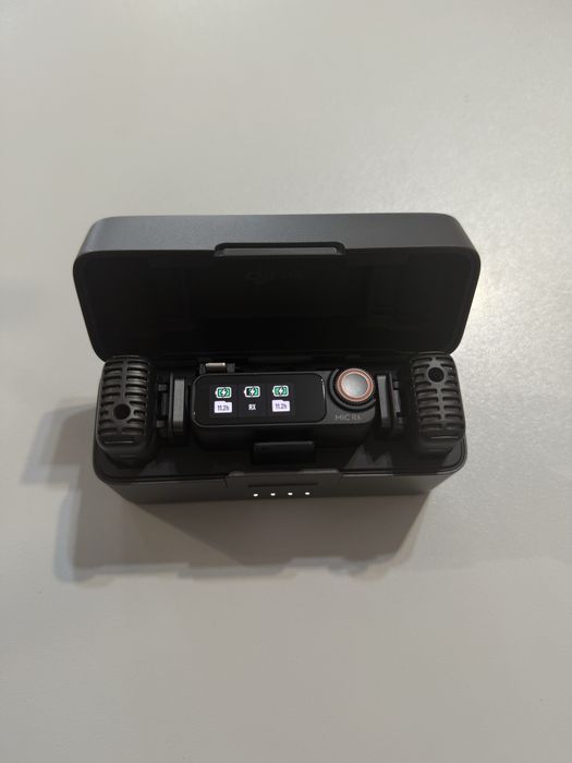 Петличка Микрофон DJI Mic Mini(2TX + 1RX + Charging Case) черный