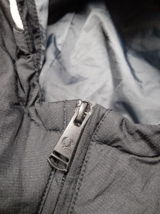 FRED PERRY  мъжко яке L размер.