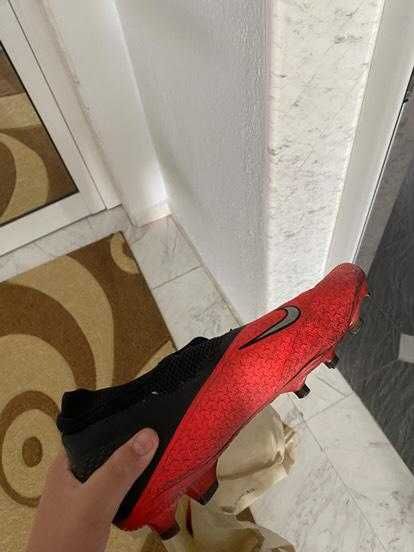 Оригинални бутонки (Nike)