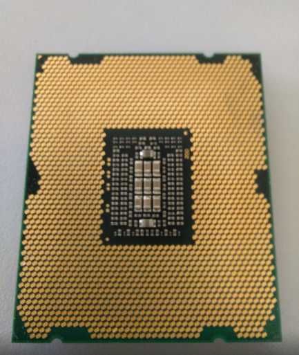 Intel Xeon E5-2620 2.0 GHz 6 Cores Процесор Socket 2011