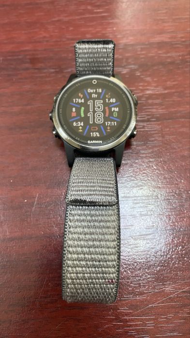 Смартчасы Garmin 5S