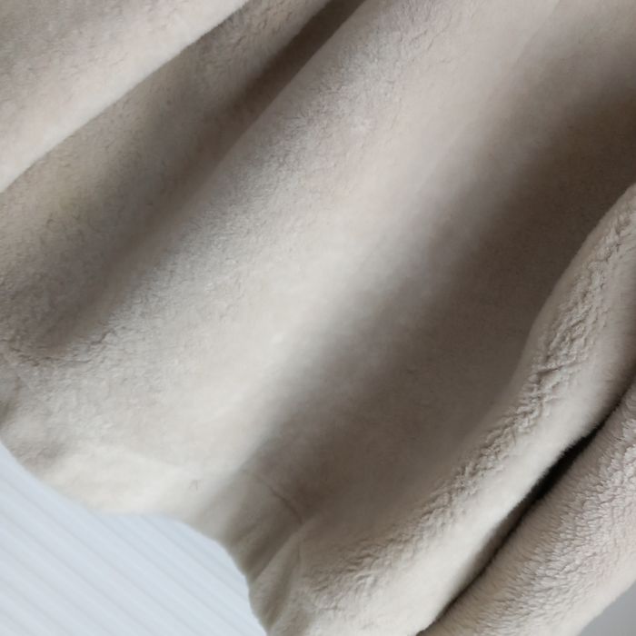 Haină blana miel Vesa Arad, Noua