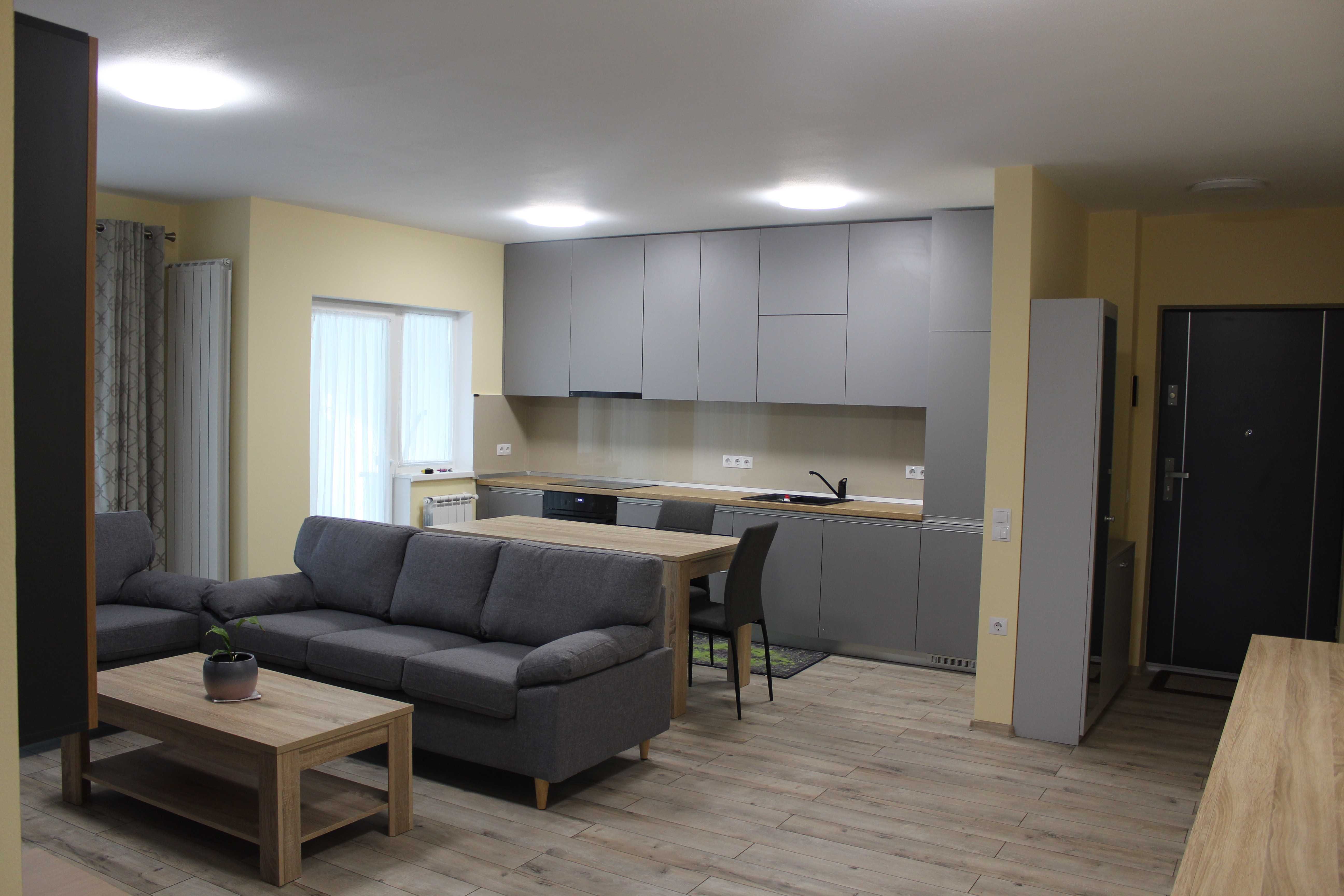 Apartament 3 camere de închiriat cartier Kogalniceanu