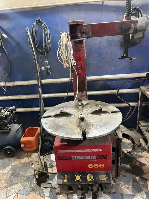 Продам станок шиномонтажный