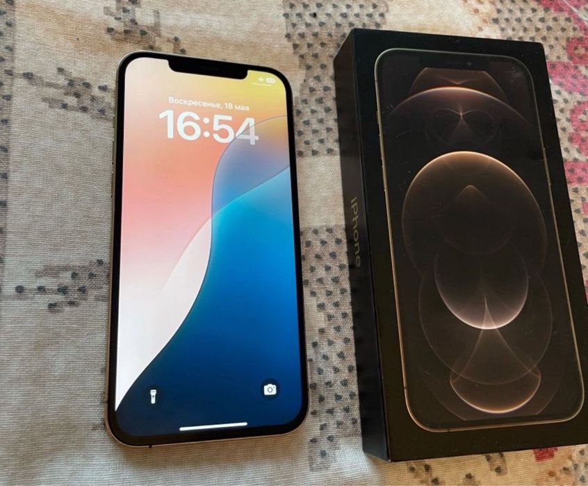 Продам/обмен iPhone 12 Pro Max