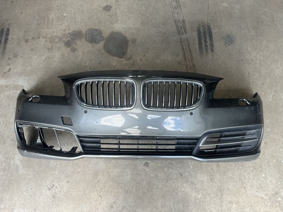 Пригинална предна броня с решетки и бъбреци за БМВ ф10 фейслифт
