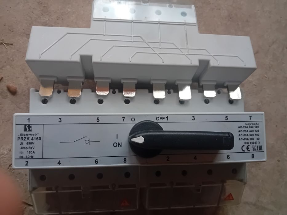 Comutator rețea-generator manual