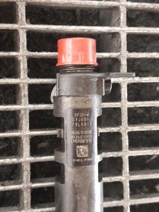 Injector Ford Kuga 2.0 TDCI 2008 - 2012 136CP G6DG UKDA Euro5 (982) Diesel 9686191080