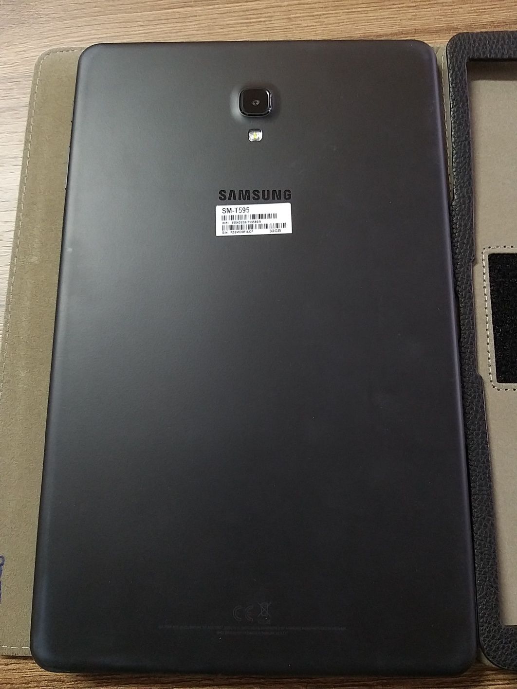 Samsung Tab A SM-T595